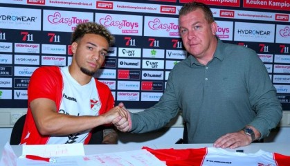 埃门压哨签三将均参加合练，杰伦·霍金斯因伤继续缺阵