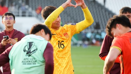 百家乐官方网站-比赛中险自摆乌龙，拜合拉木赛后现身李昊社媒评论：门神