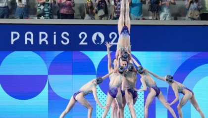 APP下载-Day 12前瞻：花游攀岩冲击历史首金 中国举重亮相